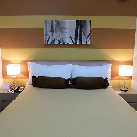 Asian Mansion II Makati City Ngoại thất bức ảnh