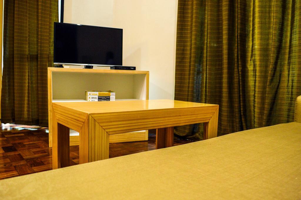 Asian Mansion II Makati City Ngoại thất bức ảnh