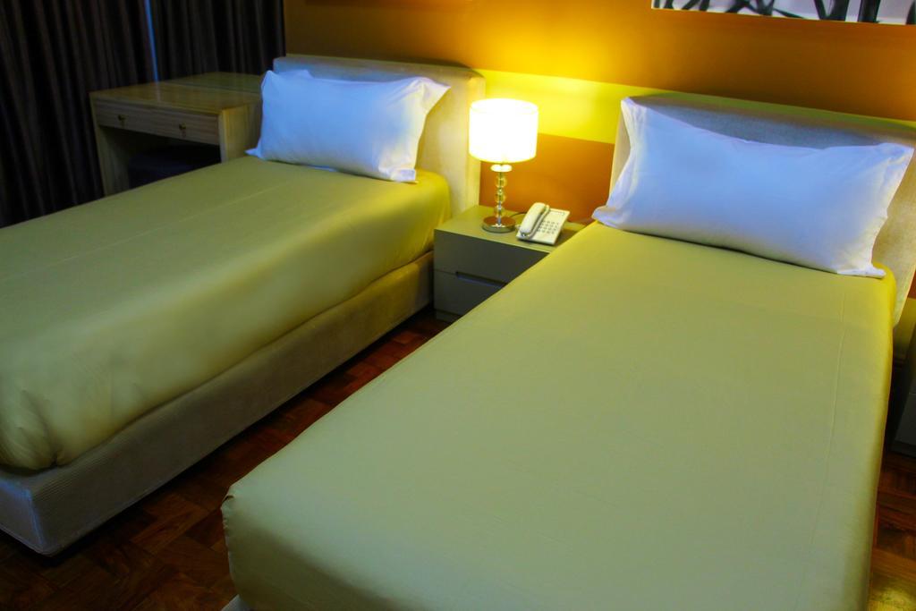 Asian Mansion II Makati City Ngoại thất bức ảnh
